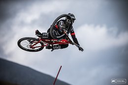 Video: Fort William DH World Cup Practice Highlights