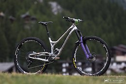 2 Bike Checks from the French Enduro Cup - Val d'Isere