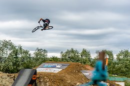 Video &amp; Photo Report: Dirt Wars UK, FMB Round #5 - Rocket World