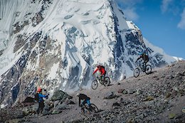 Video &amp; Photo Epic: Travelling the Wilds of Peru by Bike