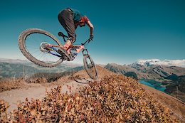 Video: Amazing Drone Angles &amp; Awesome Riding With Kilian Bron