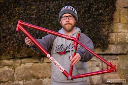 Dan proudly holds out the Slackline which was sent to Dirt, being throned &#39;Best Hardtail Frame&#39; of the year