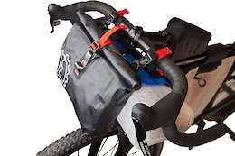 Revelate Designs Releases Ultralight Bike Bags for Racers - Pronghorn Handlebar Bag &amp; Cutthroat Frame Bag