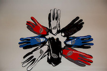 TLD 2008 Air Gloves
