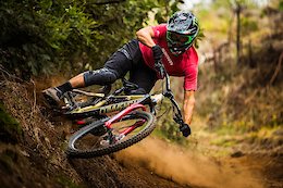 Must Watch: Amaury Pierron Fully Pinned on a Trail Bike in 'Reunion Island'