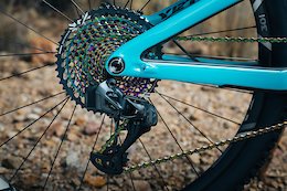 Pinkbike Poll: Are You Open To Electronics On Your Bike?