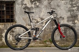Poll: Does Your Trail Bike Have a Weight Problem?