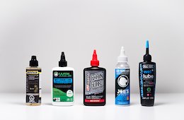 Round Up: 5 Lubes for Wet Weather Riding
