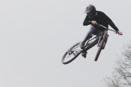 Video: Leo Sandler Rides Starling Cycles' New Murmur 29 Factory