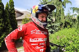 Video: Behind the Scenes with Aaron Gwin &amp; Fox Factory - DIALED Episode 8