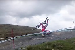 Video: How Did Aaron Gwin Crash in Fort William?