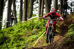 Video: Vaea Verbeeck Competes for Queen of Crankworx in Episode 2 of 'Rubber Side Down'