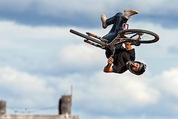 Results: Robin "Rambo" Davis Smashes Best Trick with a World First at Big White Freeride Days