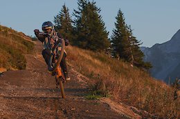 Video: Bike Park Sends and Marathon Manuals with Nico Vink &amp; Vinny T in Chatel