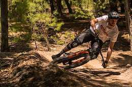 Juice Lubes Home to Roost 2019 Episode 2. Starring Phil Atwill on his new home trails in Greece.