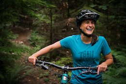 Pinkbike Shop: Get New Summer Merch With 25% Off