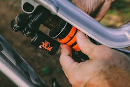 Video: Suspension Pro Tips from Jordi &amp; the Fox Tech Team in 'Dialed'
