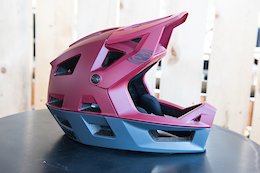 First Look: IXS Trigger FF - One of the World's Lightest Full Face MTB Helmets