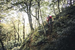 Daniel West tackles a steep and slick rock roll on privately owned trails in Western North Carolina.
Photo: Matt Jones (instagram: @mtjphoto )
Rider: Daniel West (instagram: @danielwest330)