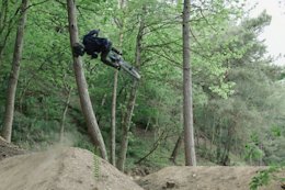 Video: Enduro &amp; DH With Slopestyle Flare