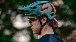 Bell Offers the All-New Super Air Without the Chin-Bar