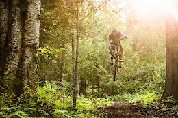 Video: Sam Blenkinsop &amp; Henry Fitzgerald Sending on the New Norco Sight