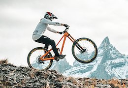 Video: Marine Cabirou Goes Flat Out in Champéry