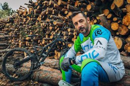 Podcast:  Cedric Gracia the Showman with Life Lessons from a Career in MTB