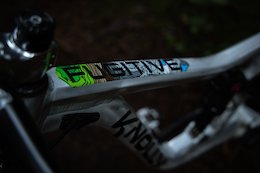 Video: Knolly Announces Limited Edition 'Builder' Fugitives with Proceeds Going to Local Trail Associations