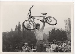 Video: Bike Trials Like It's 1985