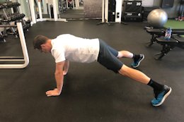 Video: 5 More Off-Season Exercises from Coach Dee