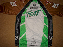 Win Steve Peat's Exclusive One off Race Kit!