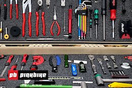 Video: What’s In A World Cup Mechanic’s Tool Box?