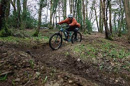 Video: Getting Loose on Wet &amp; Wild Welsh Trails with Joseph Derrick