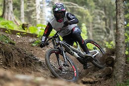 Must Watch: Amaury Pierron Goes Ridiculously Fast Aboard Commencal's New Supreme DH 29/27
