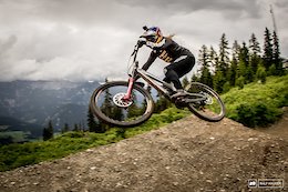 Video: Schladming Laps with Vali Höll