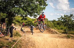 Video: Tomas Slavik Wins Euro 4X Series Opener in the Czech Republic