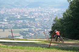 Video &amp; Race Report: Vali Höll &amp; David Trummer on Top at Pohorje Bike Park in Maribor