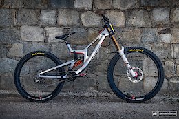 Bike Check: Loris Vergier's Santa Cruz V10 MX