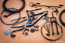 Bike Check: Florian Nicolai's Trek Slash Component by Component