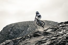 Video: Smooth Style of a Privateer EWS Racer from France