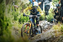 Video: Martin Maes, Noga Korem &amp; Wyn Masters Take On EWS Pietra Ligure