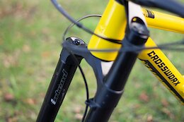 First Look: Intend's New Inverted Fork Uses One and a Half Crowns