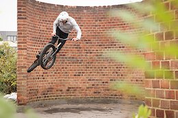 Video: Ben Travis Hits the Streets of London on his Trials Bike
