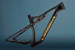 Orbea's New Raw Carbon Finish Saves Up to 100 Grams