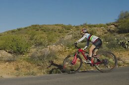 Video: Kate Courtney Shows Off her Training Setup &amp; Local Trails