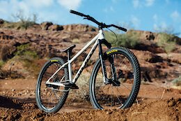 Pivot Releases New Point Steel DJ Bike