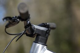 Pinkbike Poll: Riser Bar or Extra Spacers Under the Stem?
