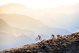 Video &amp; Photo Story: Freeriding in the Andes Mountain, Chile