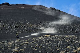 Video: Freeriding Steep Lines on an Active Volcano in Sicily